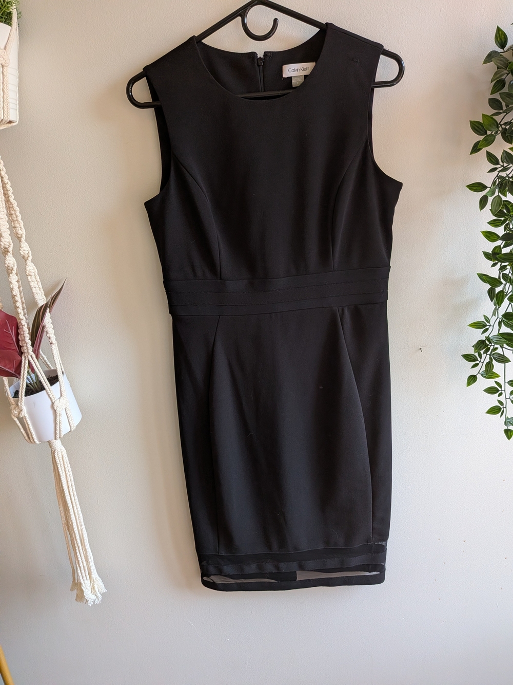 Calvin Klein Black Sleeveless Sheath Dress with Waistband Detail